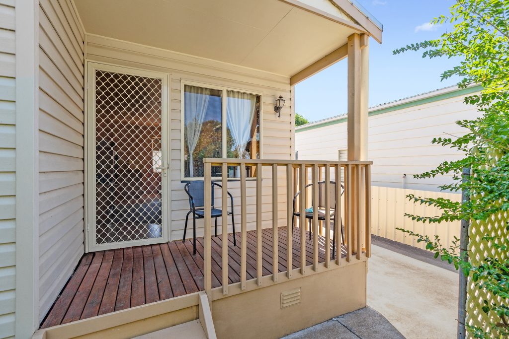 7 & 7a Crown Street, Narrandera NSW 2700 - photo 3