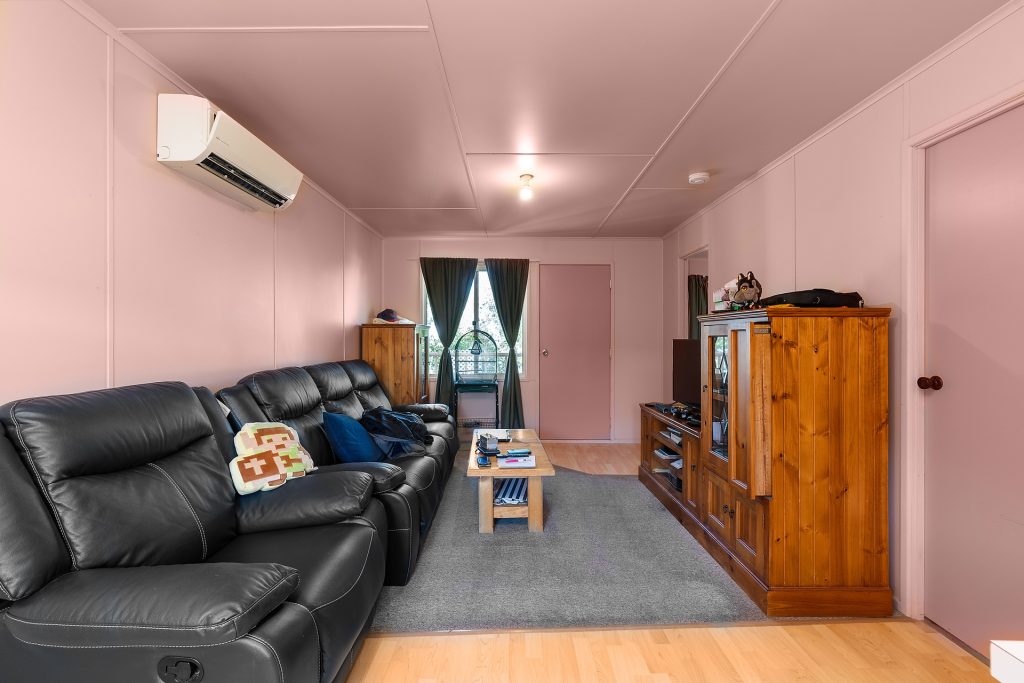 7 & 7a Crown Street, Narrandera NSW 2700 - photo 6