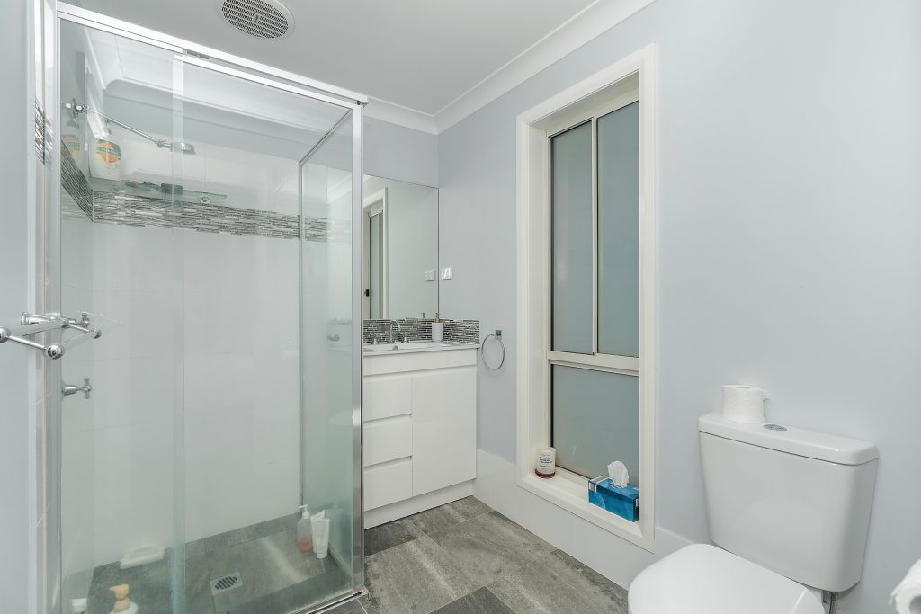 37 Cootamundra Boulevard, Gobbagombalin NSW 2650 - photo 6