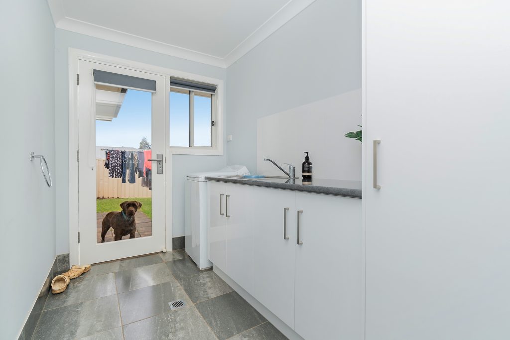 37 Cootamundra Boulevard, Gobbagombalin NSW 2650 - photo 10