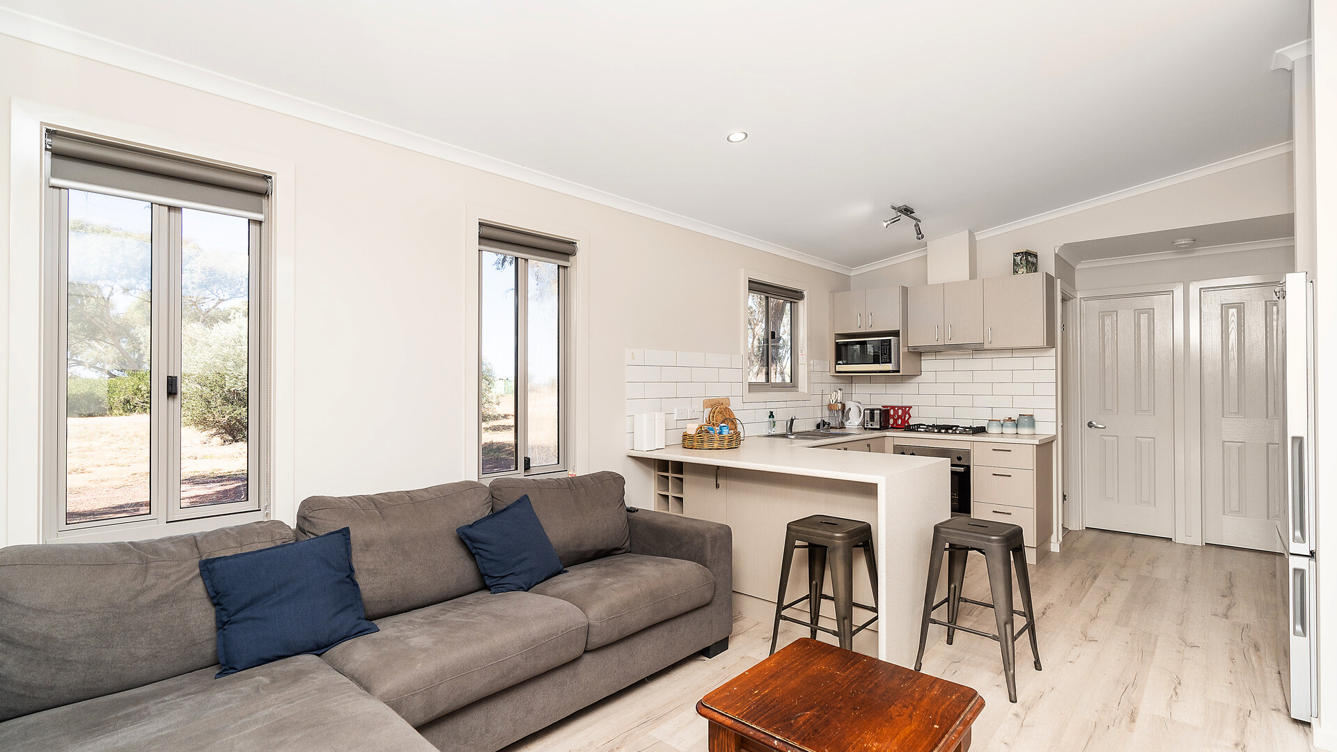 73 Brown Road, Leeton NSW 2705 - photo 25