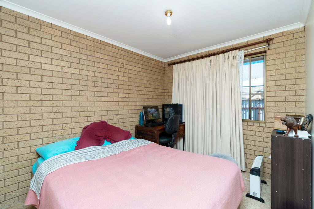 22 Dundas Street, Narrandera NSW 2700 - photo 18