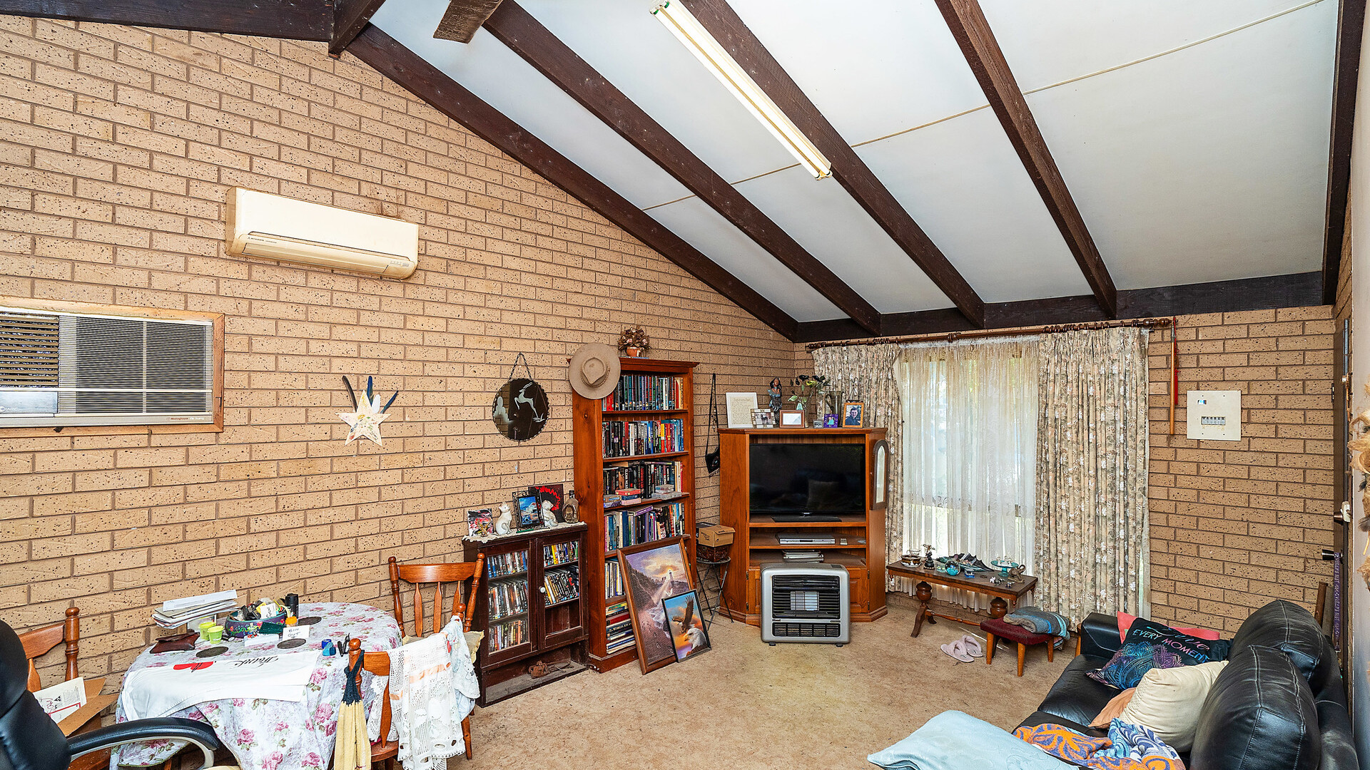 22 Dundas Street, Narrandera NSW 2700 - photo 5