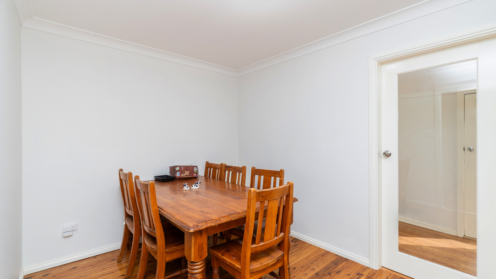22 Charles Street, Narrandera NSW 2700 - photo 8