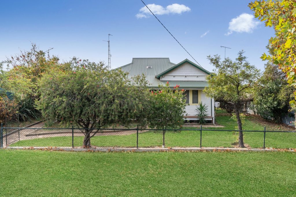 45 Ferrier Street, Narrandera NSW 2700 - McGrath Riverina