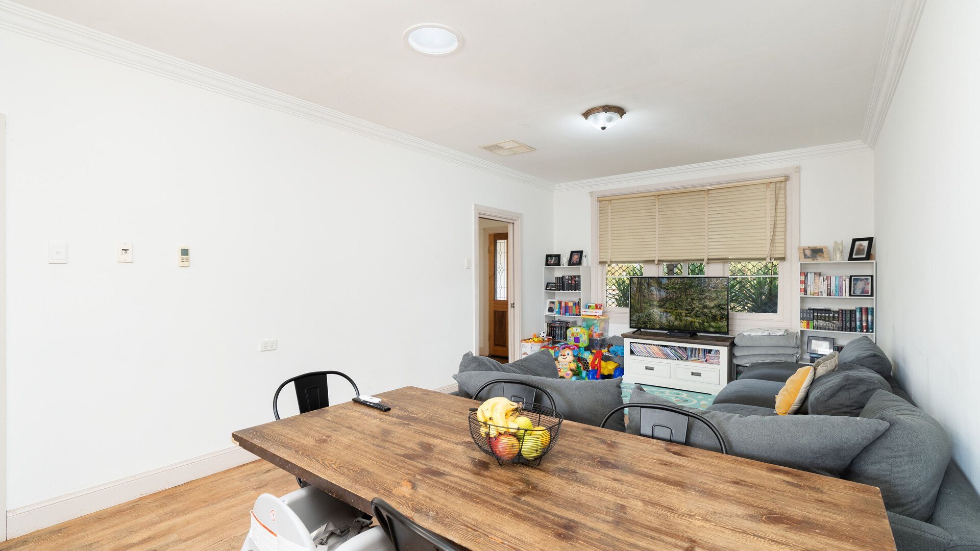 45 Ferrier Street, Narrandera NSW 2700 - photo 4