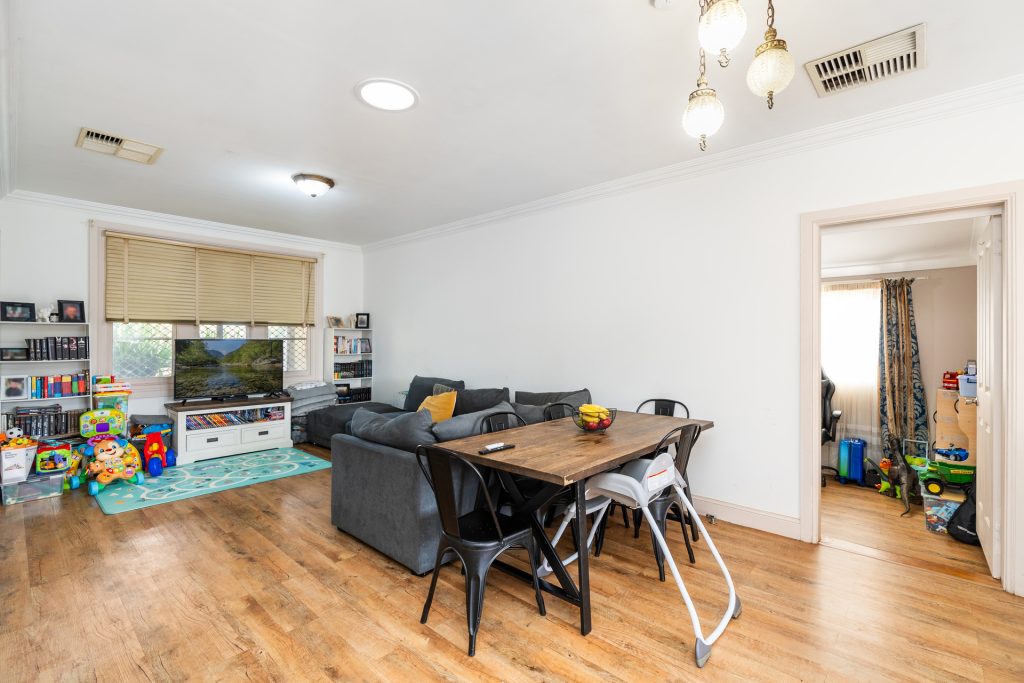 45 Ferrier Street, Narrandera NSW 2700 - photo 8