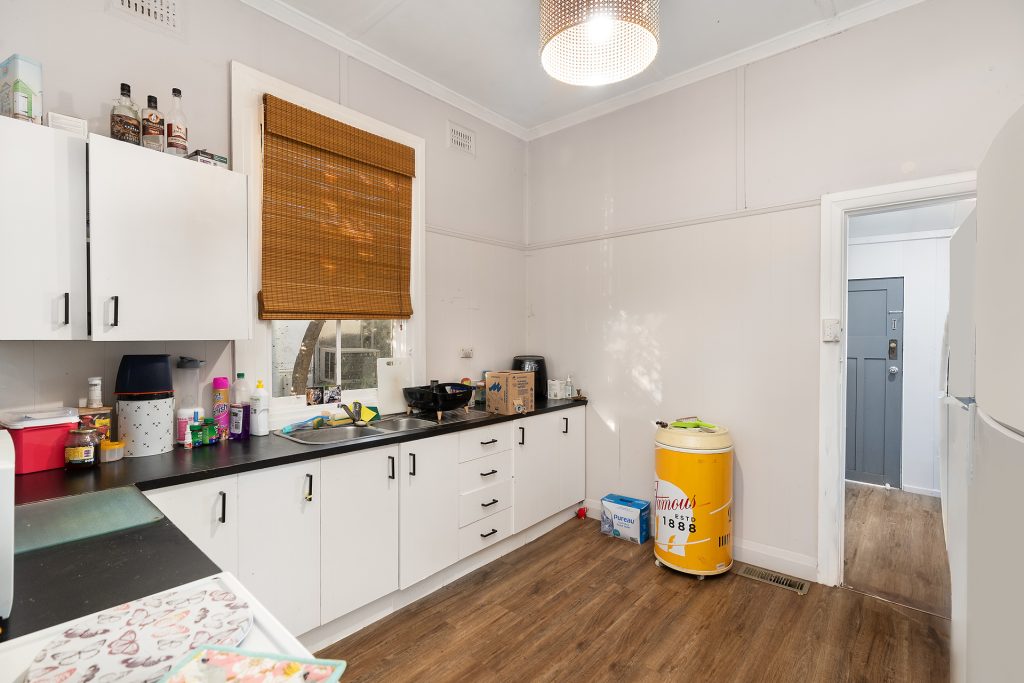 54 King Street, Narrandera NSW 2700 - photo 4