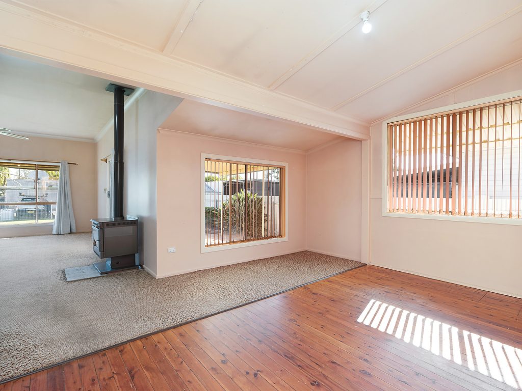 108 Aurora Street, Temora NSW 2666 - photo 5