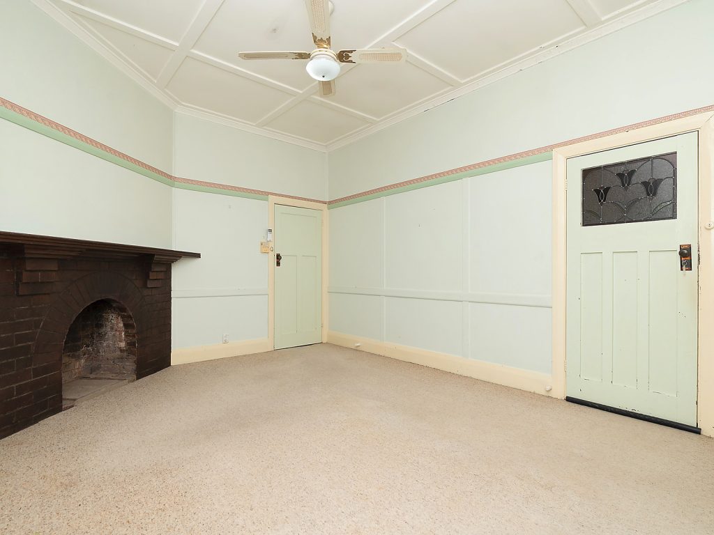 108 Aurora Street, Temora NSW 2666 - photo 8