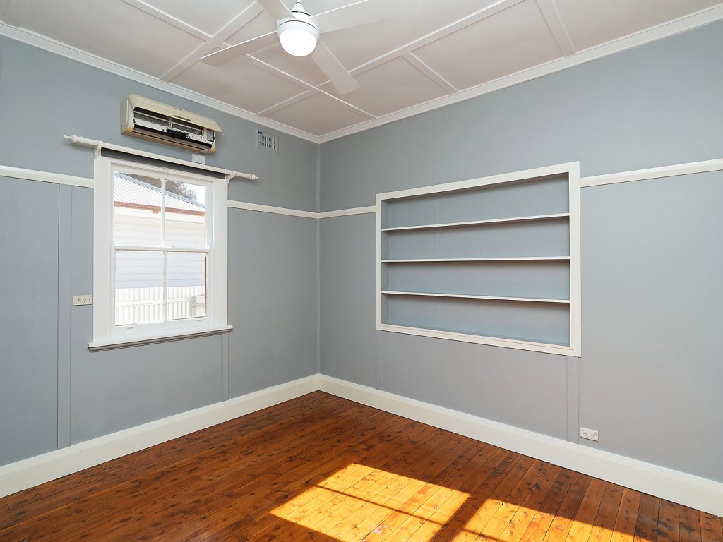 108 Aurora Street, Temora NSW 2666 - photo 9