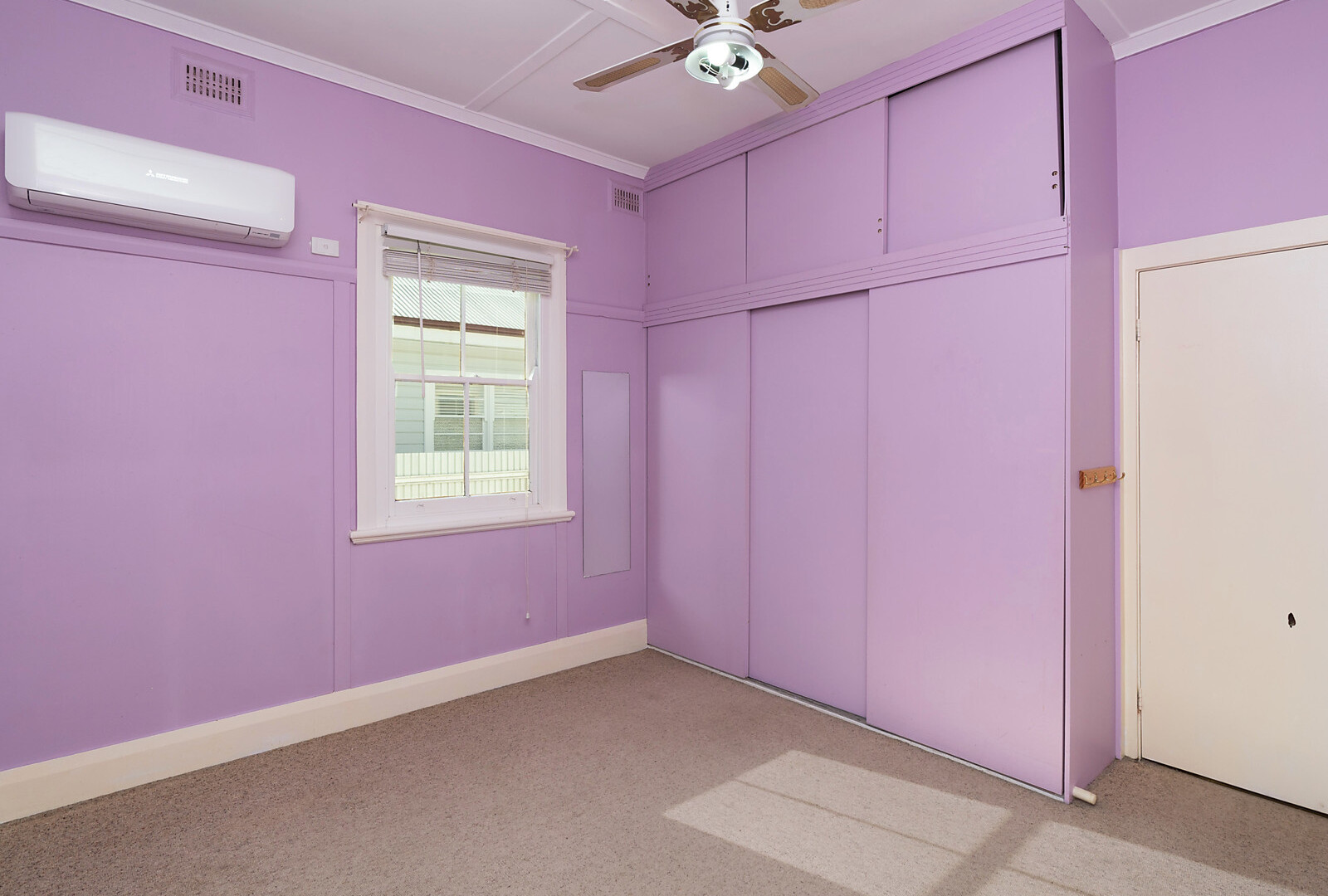 108 Aurora Street, Temora NSW 2666 - photo 10