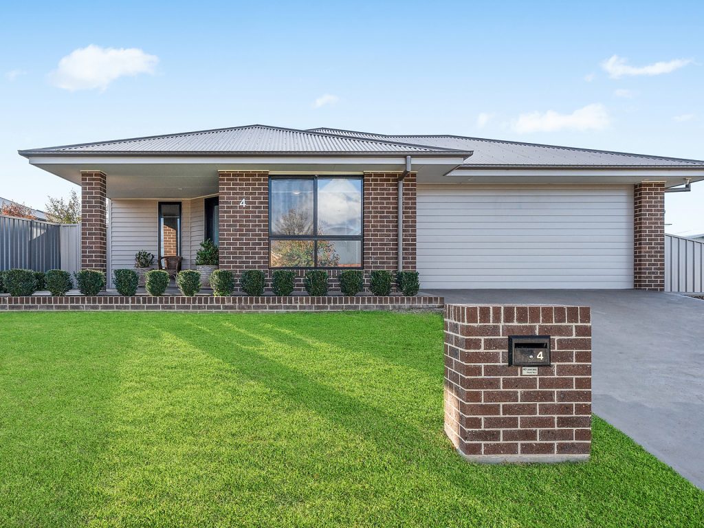4 Timmins Street, Temora NSW 2666 - McGrath Riverina