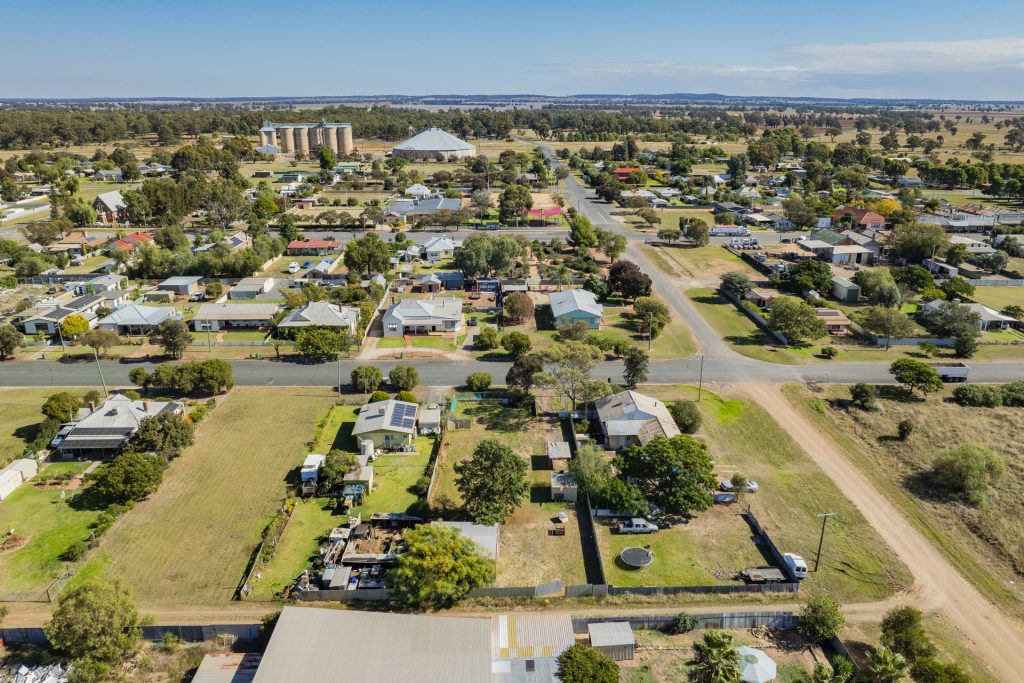 41 De Boos Street, Barmedman NSW 2668 - photo 2