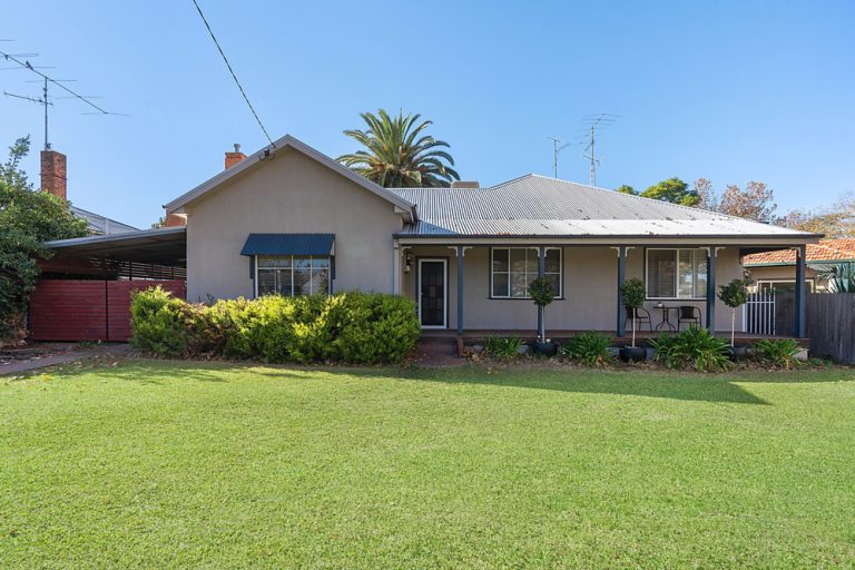 47 William Street, Narrandera