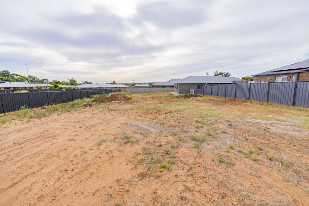 3 Lettie Street, Narrandera NSW 2700 - photo 3