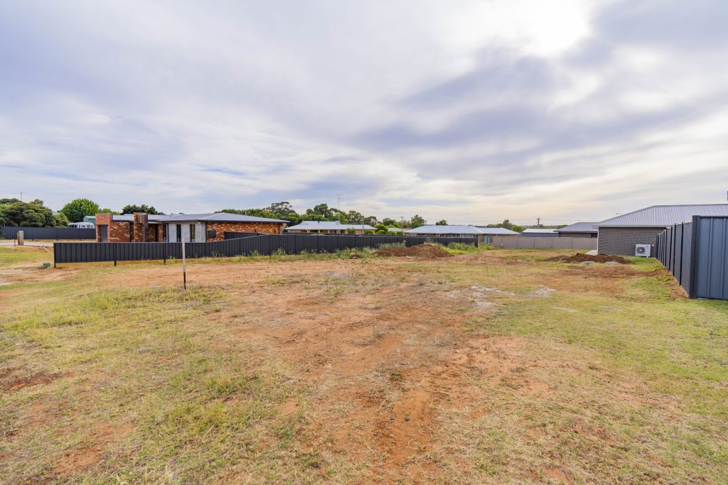 3 Lettie Street, Narrandera NSW 2700 - photo 4