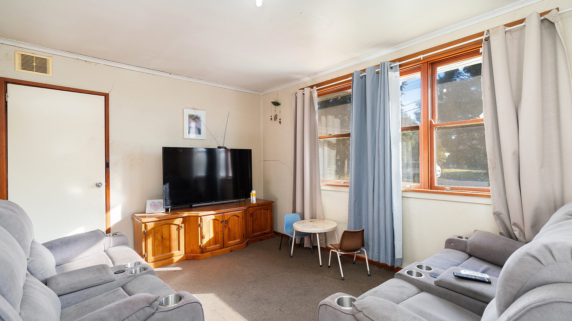10 Madang Street, Ashmont NSW 2650 - photo 4