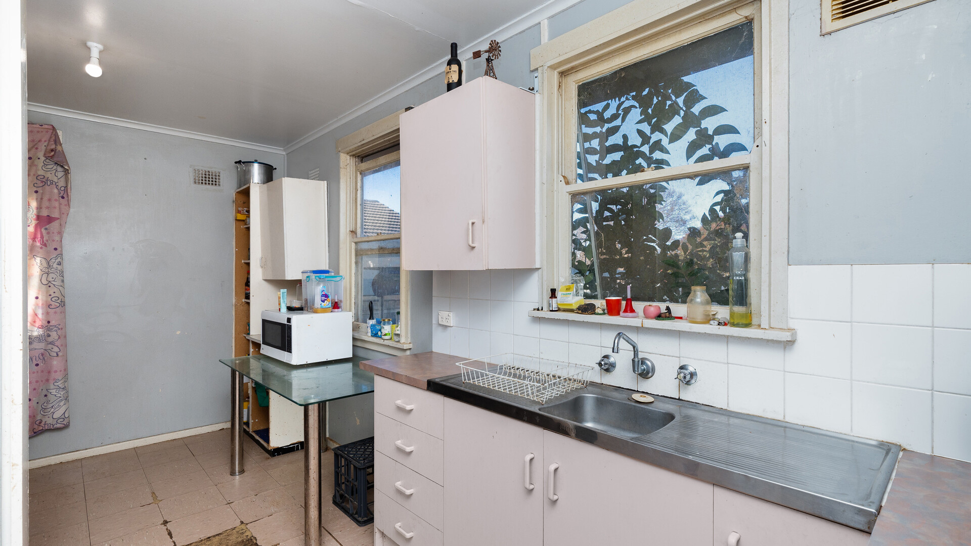 10 Madang Street, Ashmont NSW 2650 - photo 8