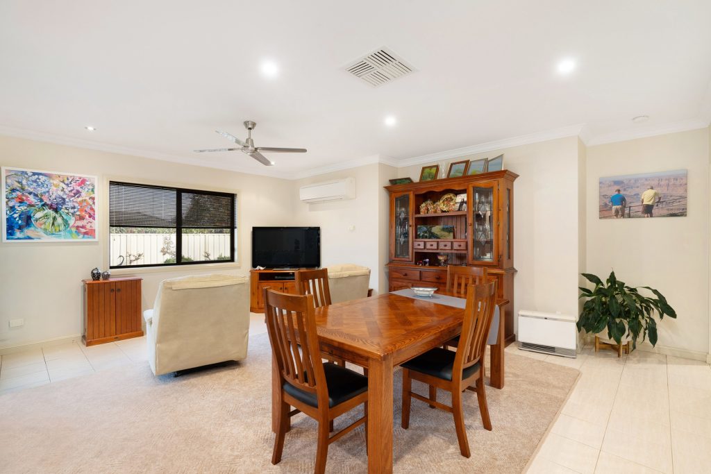 20 Bella Vista Drive, Leeton NSW 2705 - photo 5