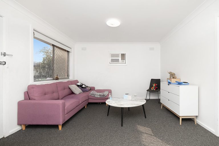 4/8 Edney Street, Wagga Wagga NSW 2650 - photo 2