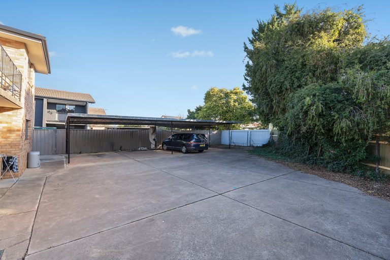 4/8 Edney Street, Wagga Wagga NSW 2650 - photo 11