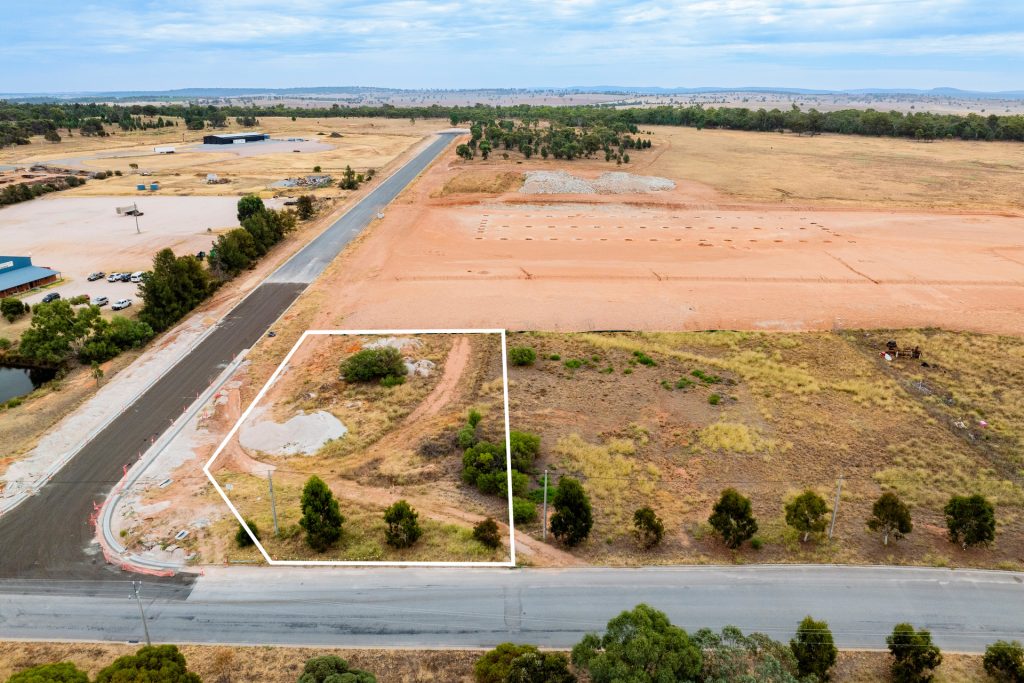 17 Driscoll Road, Narrandera NSW 2700 - McGrath Riverina