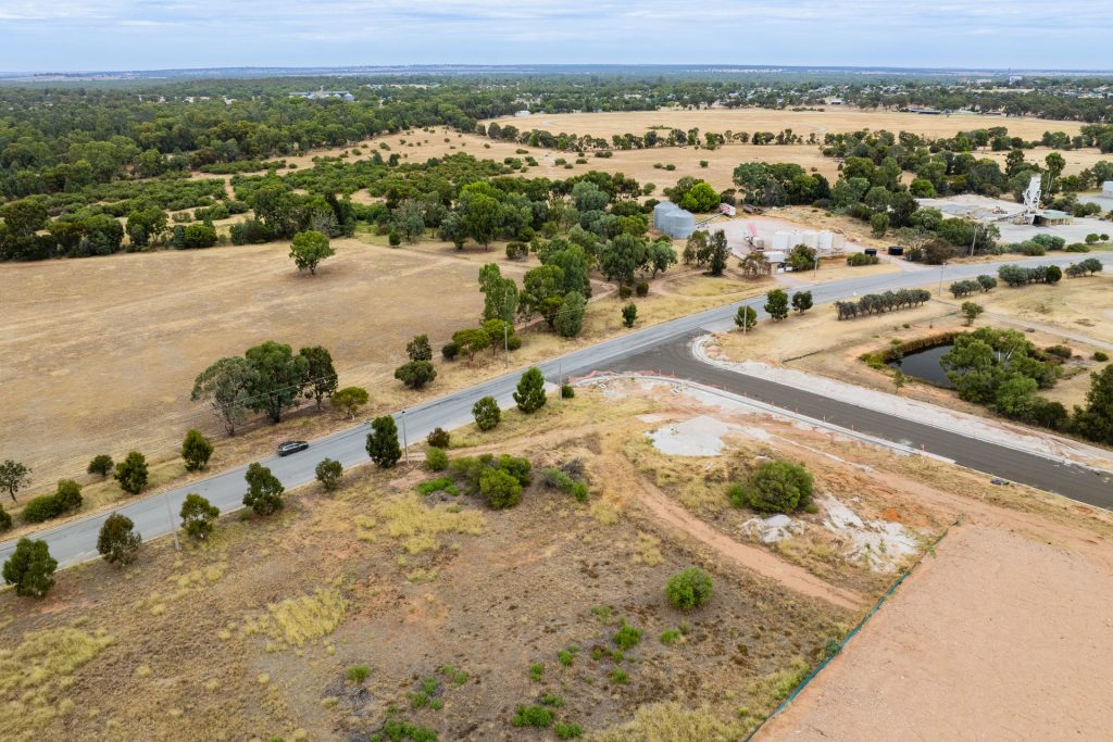 17 Driscoll Road, Narrandera NSW 2700 - photo 7