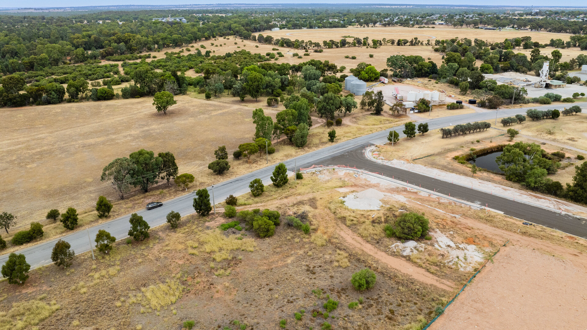 17 Driscoll Road, Narrandera NSW 2700 - photo 7