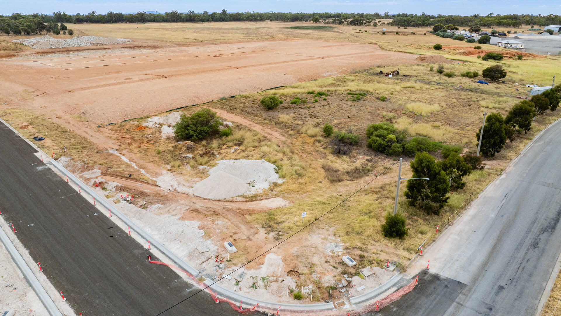 17 Driscoll Road, Narrandera NSW 2700 - photo 8
