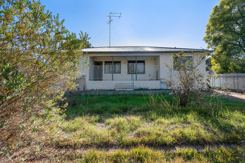 67 Melbourne Street, Narrandera NSW 2700 - McGrath Riverina
