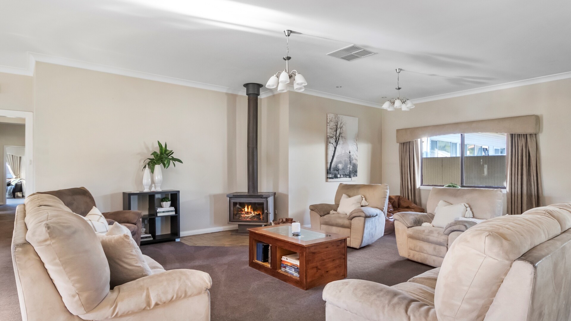 16 Mulga Street, Leeton NSW 2705 - photo 2