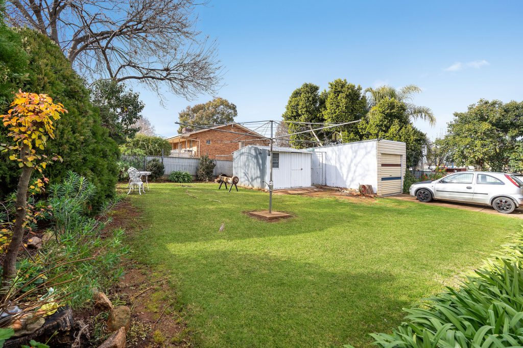 59 Jellicoe Street, Temora NSW 2666 - photo 13