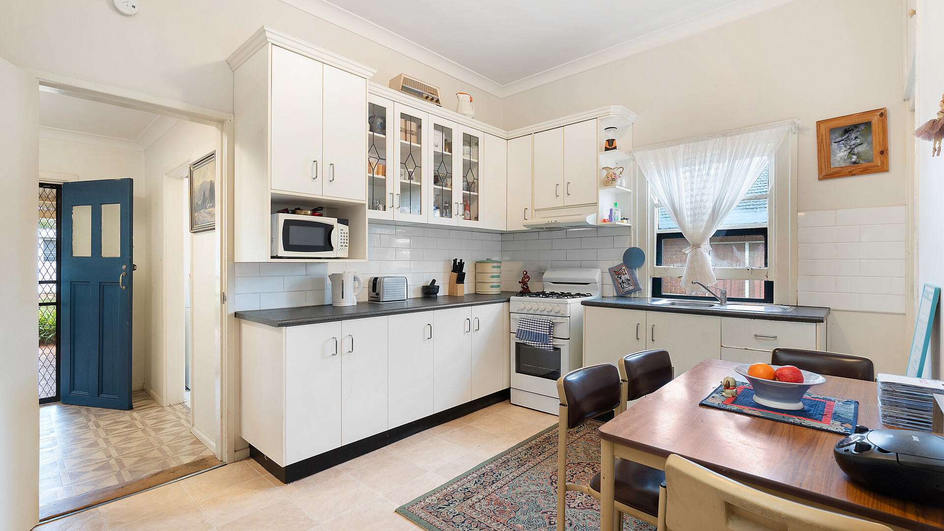59 Jellicoe Street, Temora NSW 2666 - photo 4