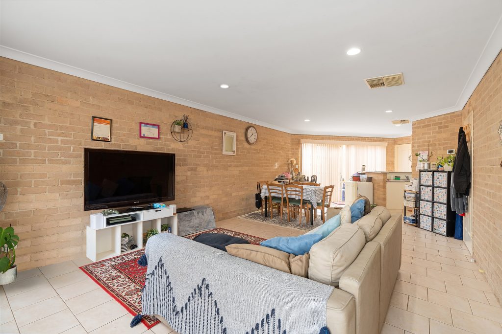 3/183 Palm Avenue, Leeton NSW 2705 - photo 4