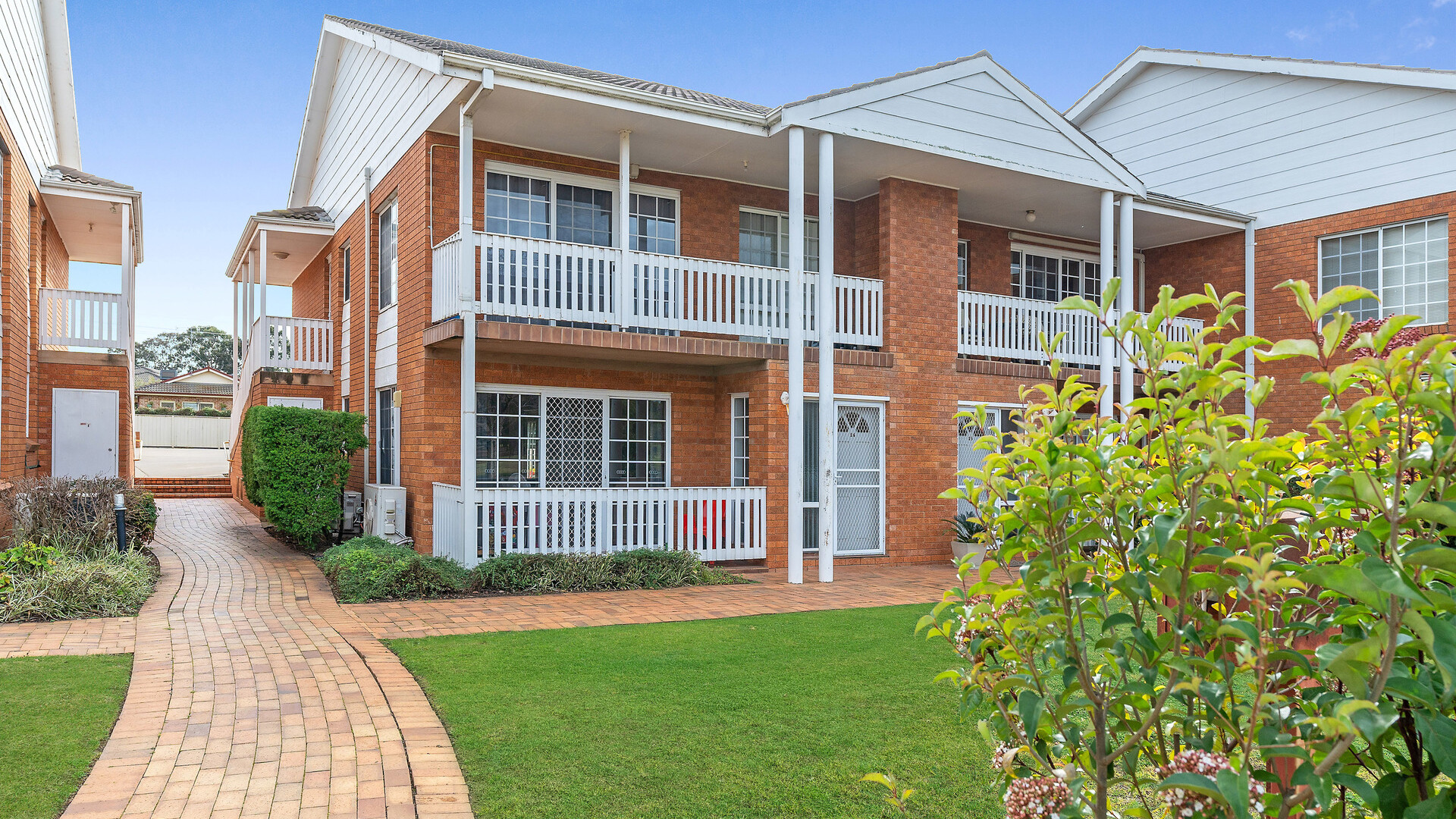 24/97 Acacia Avenue, Leeton NSW 2705 - photo 2