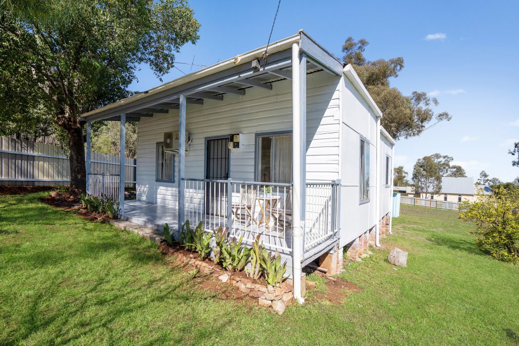 33 Barellan Street, Ardlethan NSW 2665 - McGrath Riverina