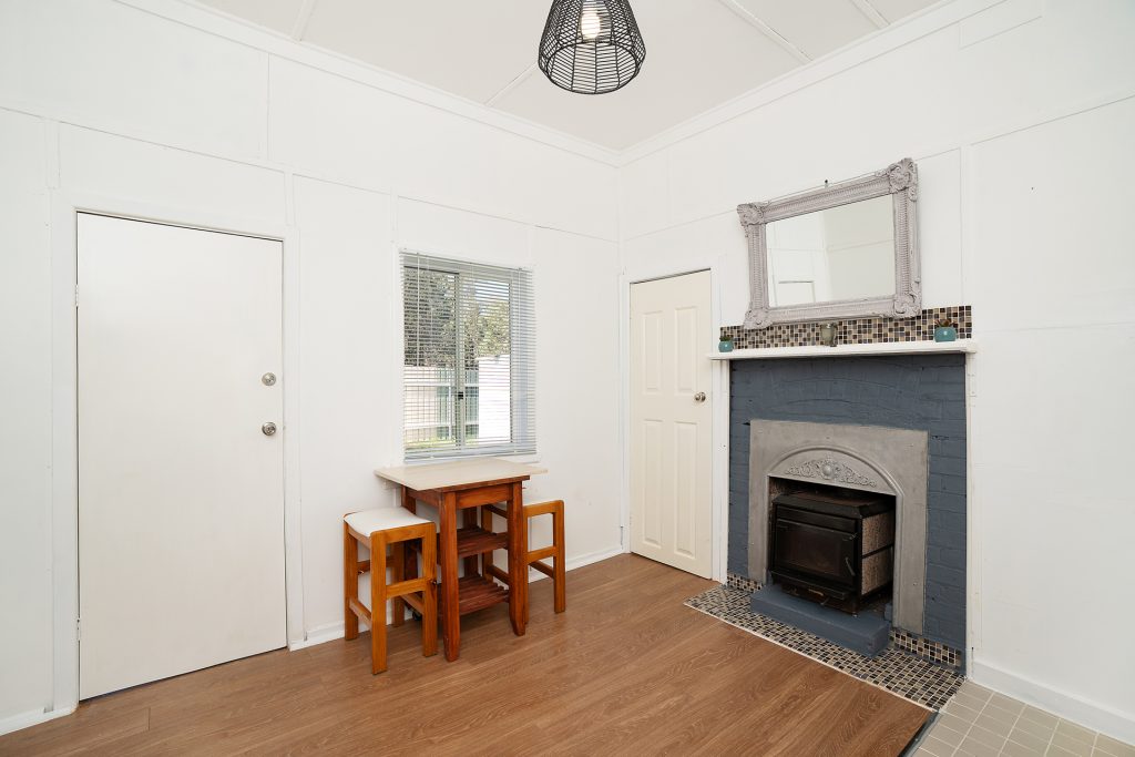 33 Barellan Street, Ardlethan NSW 2665 - photo 6
