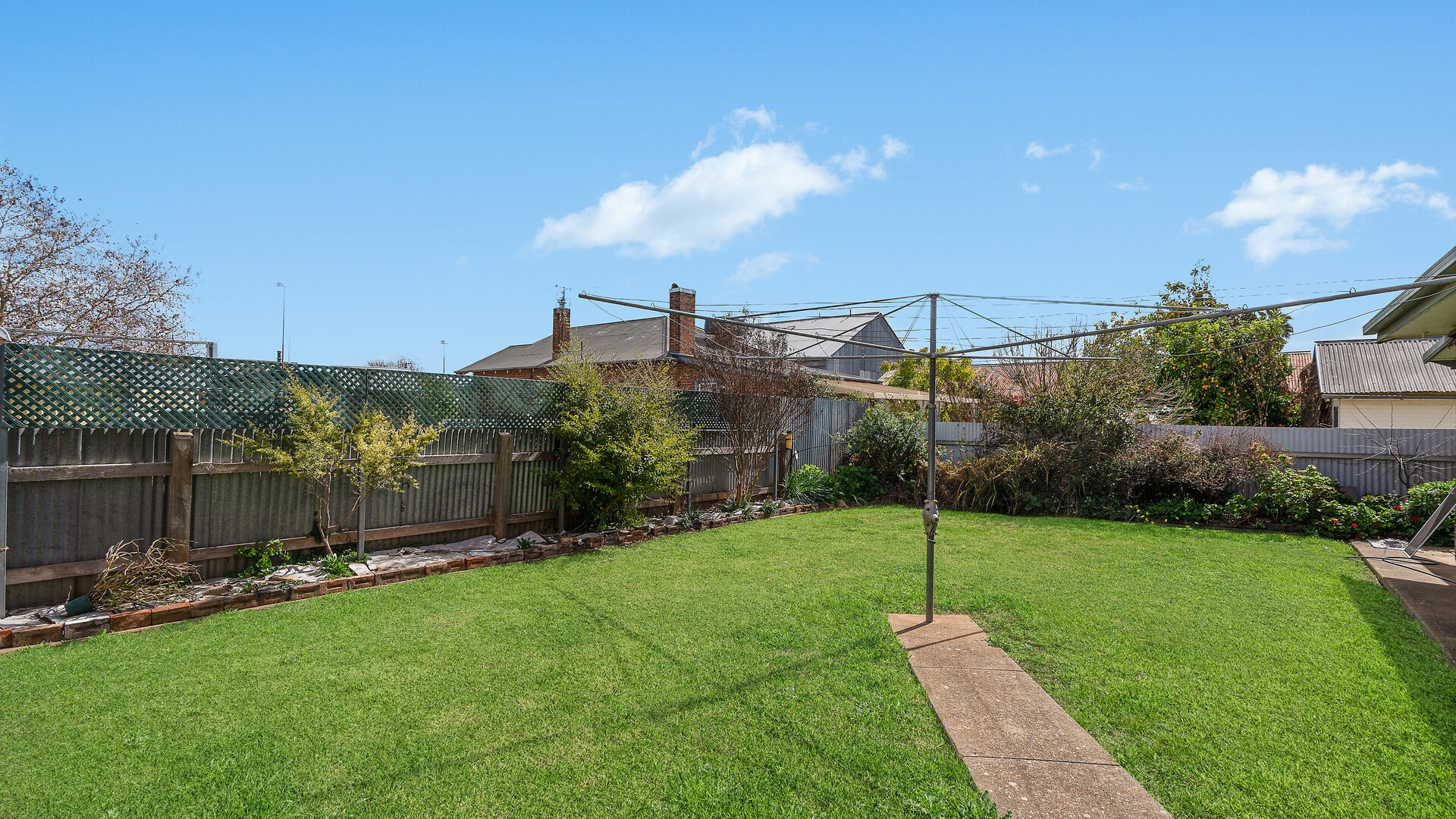 2/93-95 Loftus Street, Temora NSW 2666 - photo 14