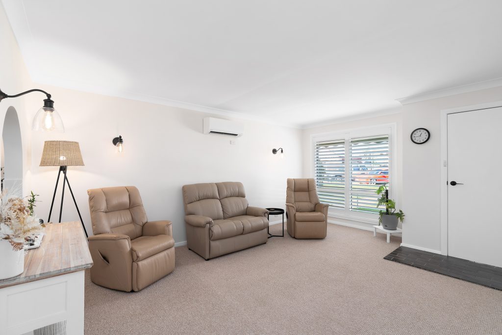 2/93-95 Loftus Street, Temora NSW 2666 - photo 5