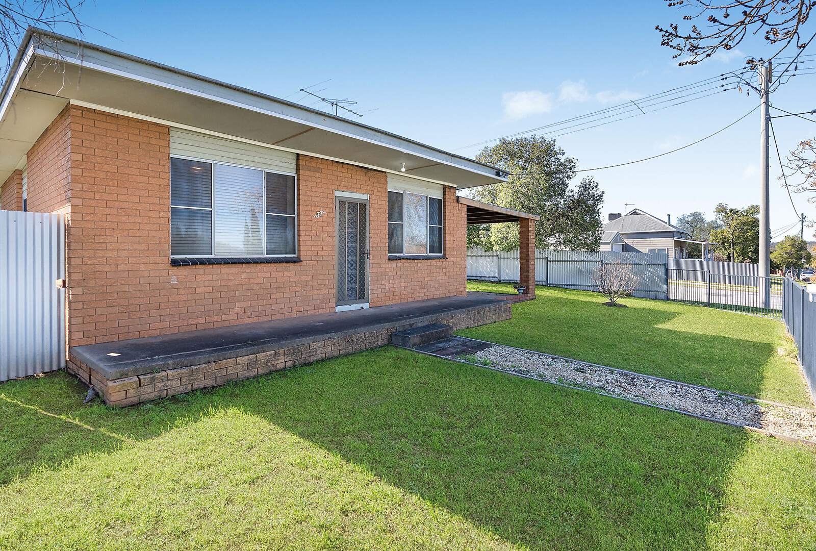 37 Roslyn Street, Narrandera NSW 2700 - McGrath Riverina