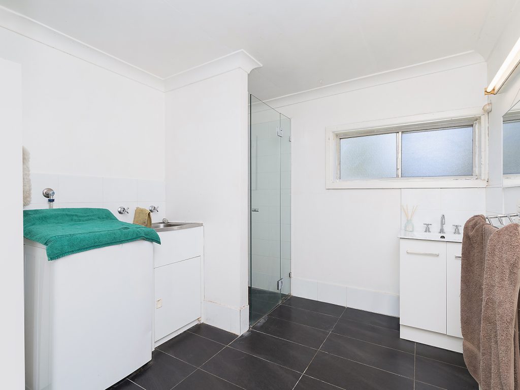 37 Roslyn Street, Narrandera NSW 2700 - photo 10