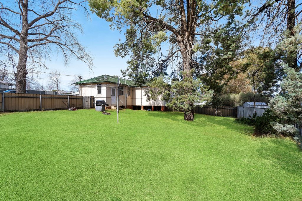 34 Frederica Street, Narrandera NSW 2700 - photo 10