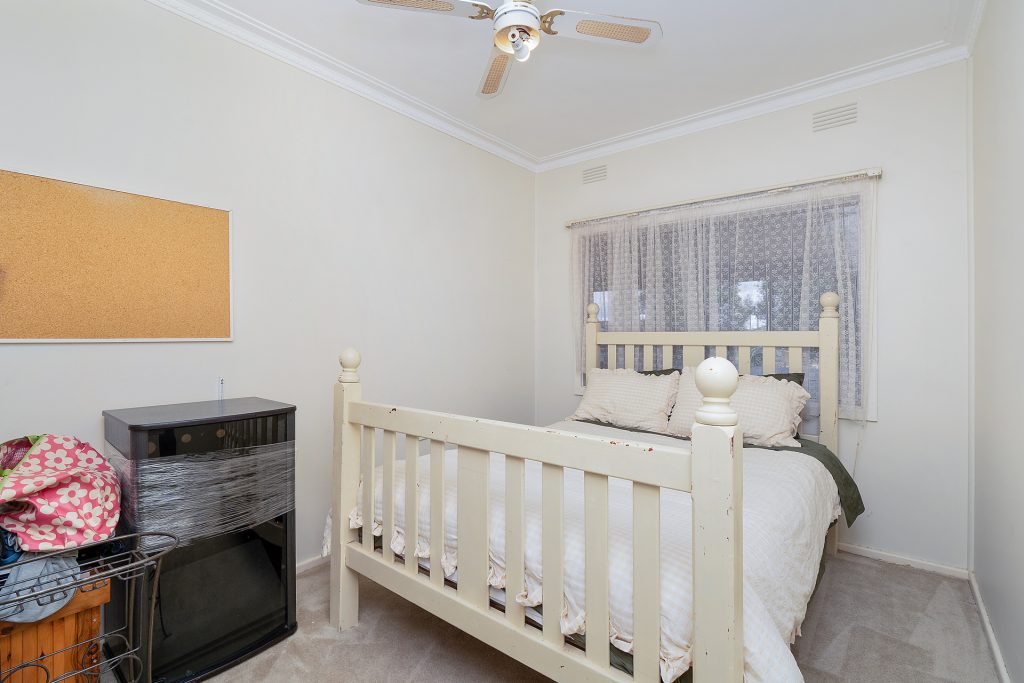 3 Audley Street, Narrandera NSW 2700 - photo 12