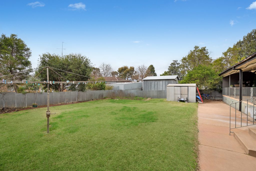 3 Audley Street, Narrandera NSW 2700 - photo 14