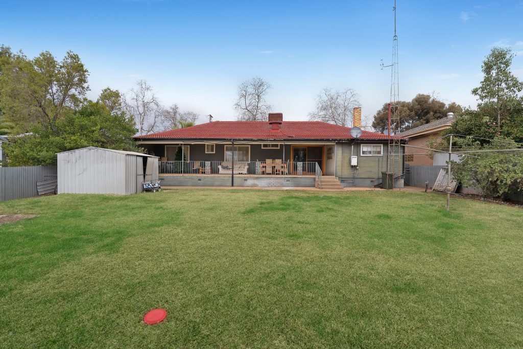 3 Audley Street, Narrandera NSW 2700 - photo 16