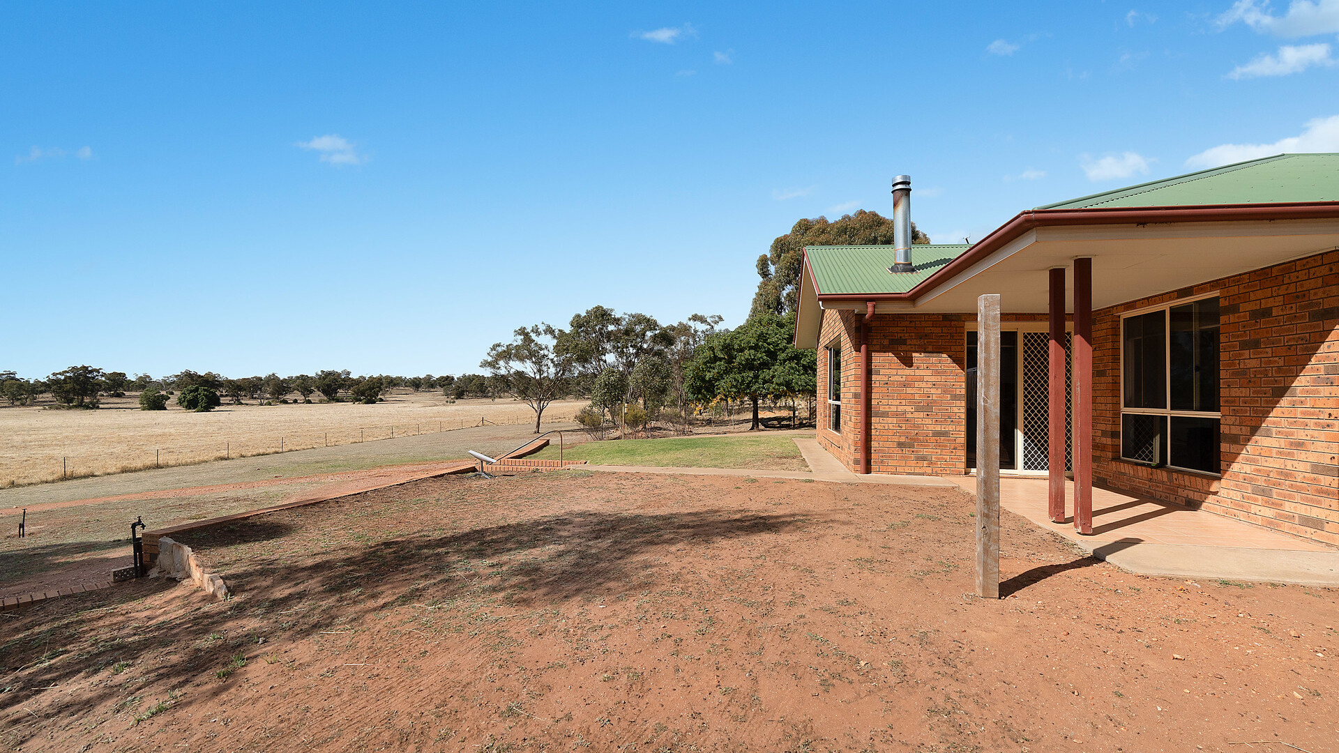 Sold - 1 Ridgeview Road - New Property in Narrandera - Real Estate by Leisa Williams