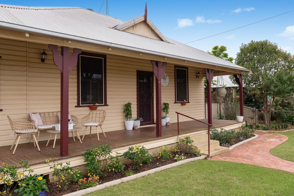 47 Coolibah Street, Leeton NSW 2705 - photo 2