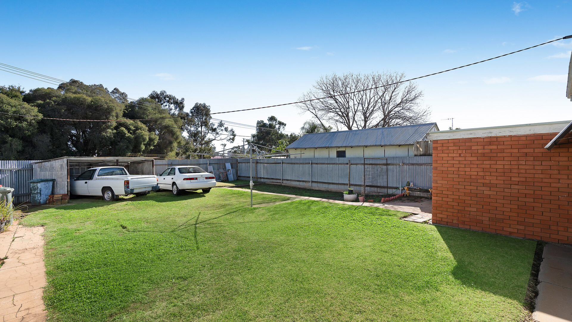 21 Cherry Avenue, Leeton NSW 2705 - photo 14