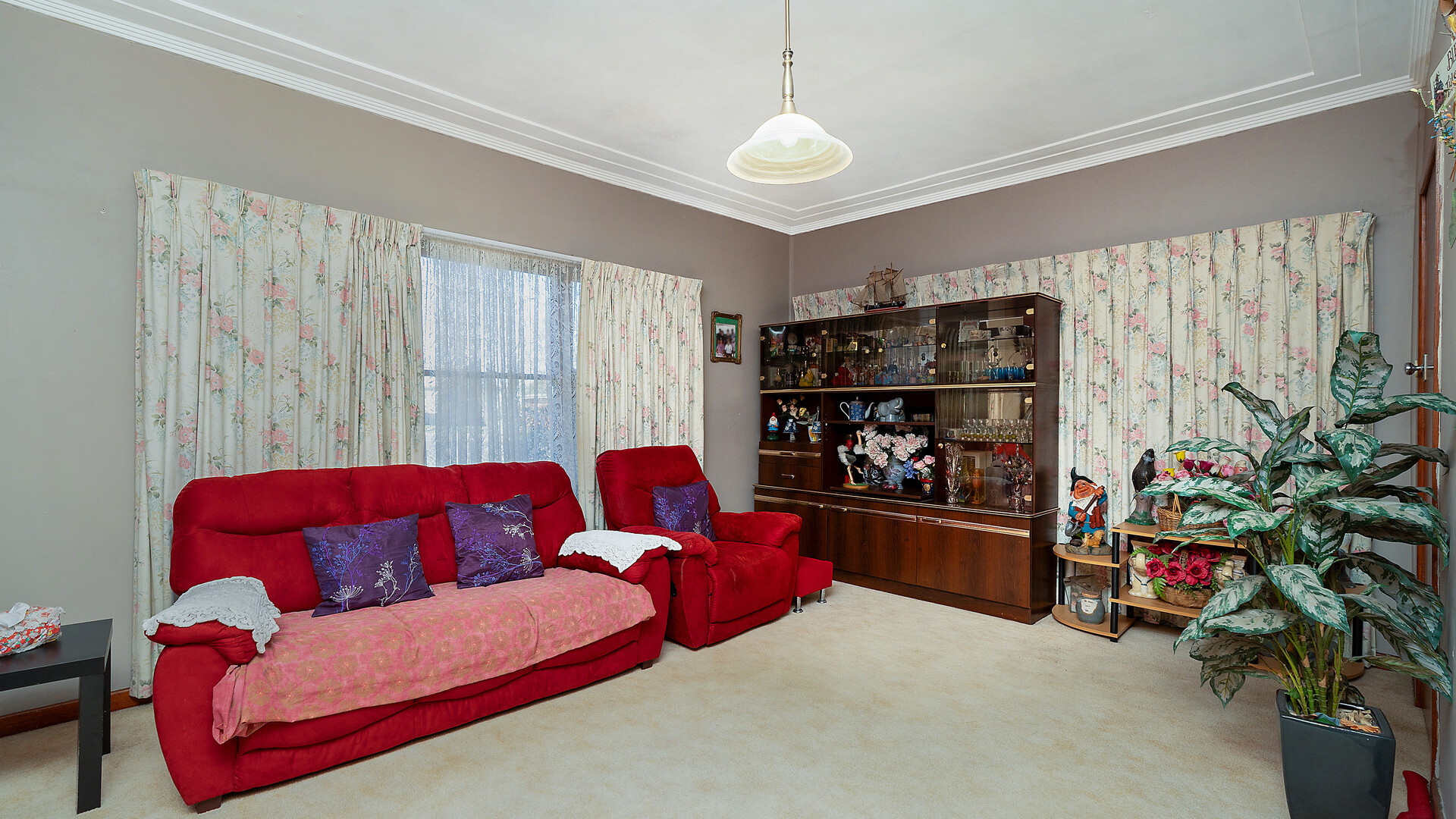 21 Cherry Avenue, Leeton NSW 2705 - photo 4